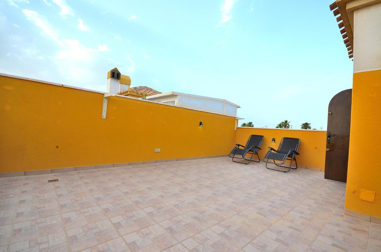 Vila Agradable Adosado Con Piscina, Duchas Hidromasaje Torrevieja Exteriér fotografie