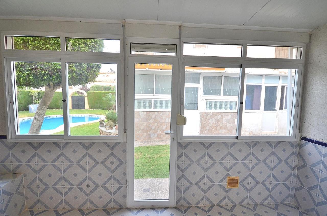 Vila Agradable Adosado Con Piscina, Duchas Hidromasaje Torrevieja Exteriér fotografie