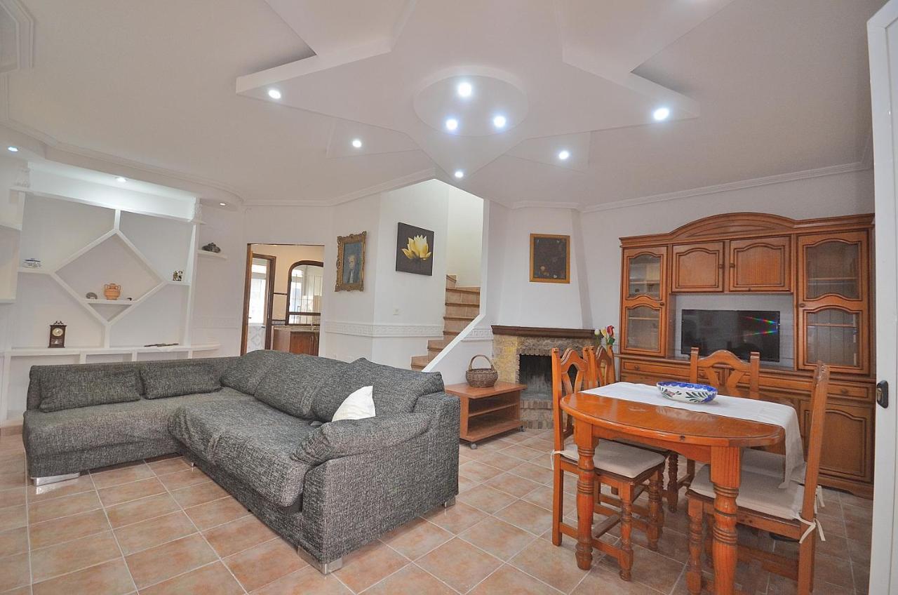 Vila Agradable Adosado Con Piscina, Duchas Hidromasaje Torrevieja Exteriér fotografie