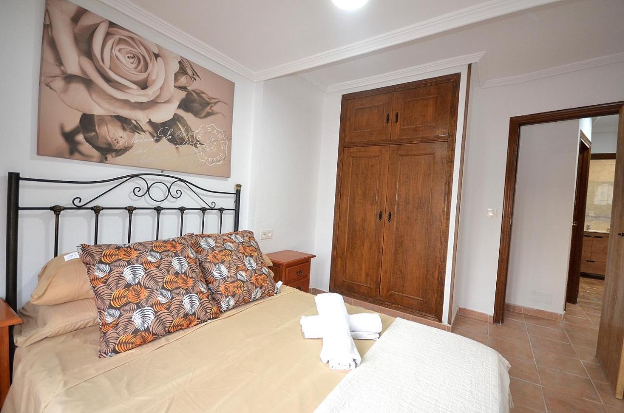 Vila Agradable Adosado Con Piscina, Duchas Hidromasaje Torrevieja Exteriér fotografie