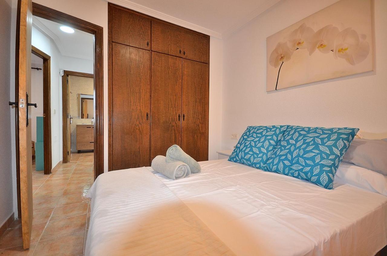 Vila Agradable Adosado Con Piscina, Duchas Hidromasaje Torrevieja Exteriér fotografie