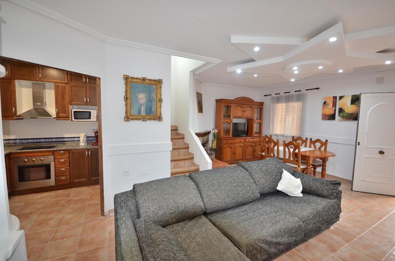 Vila Agradable Adosado Con Piscina, Duchas Hidromasaje Torrevieja Exteriér fotografie